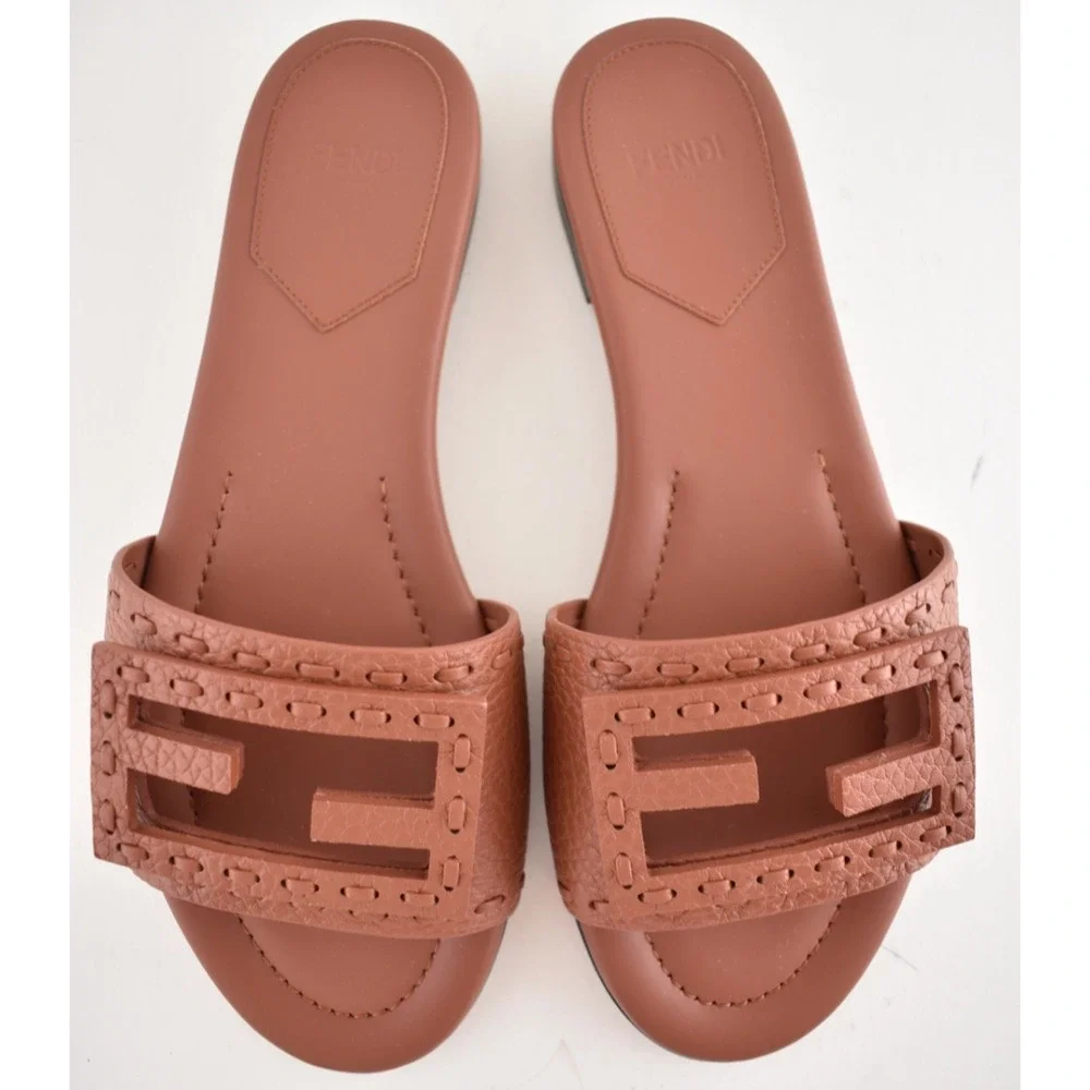 Fendi baguette sienna